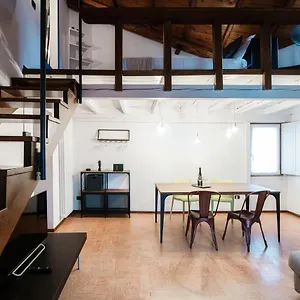 Fontana - By Myhomeincomo Apartment